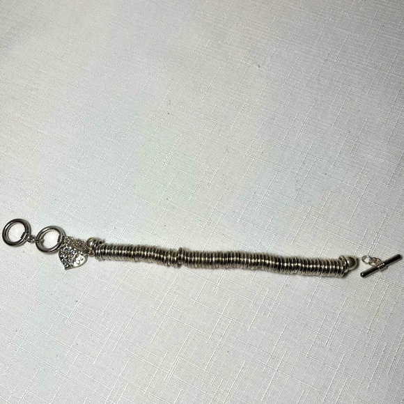 Mary Kay Ash LINKS Silver Heart Charm Bracelet. 2012. Toggle clasp. Two sizes - Picture 7 of 8